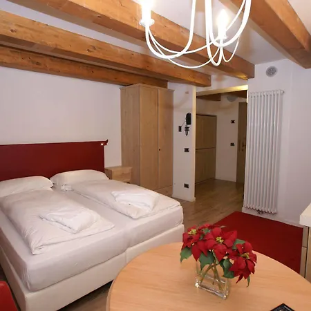Al Sole Clubresidence Apartmanhotel Canazei