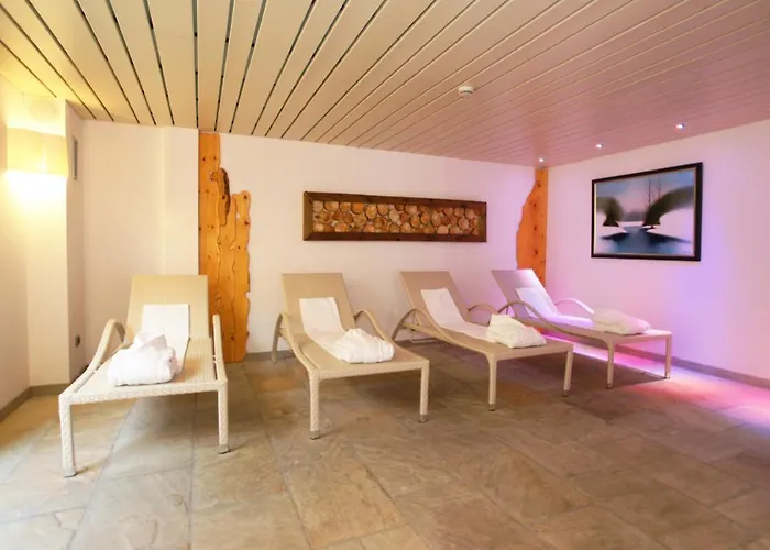 アパートホテル アル ソレ クラブレジデンス 3*